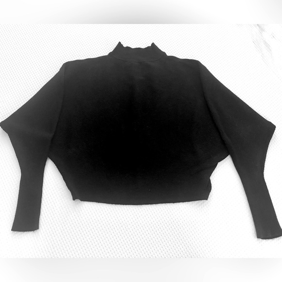 Zara Knit Sweater - Picture 2 of 4